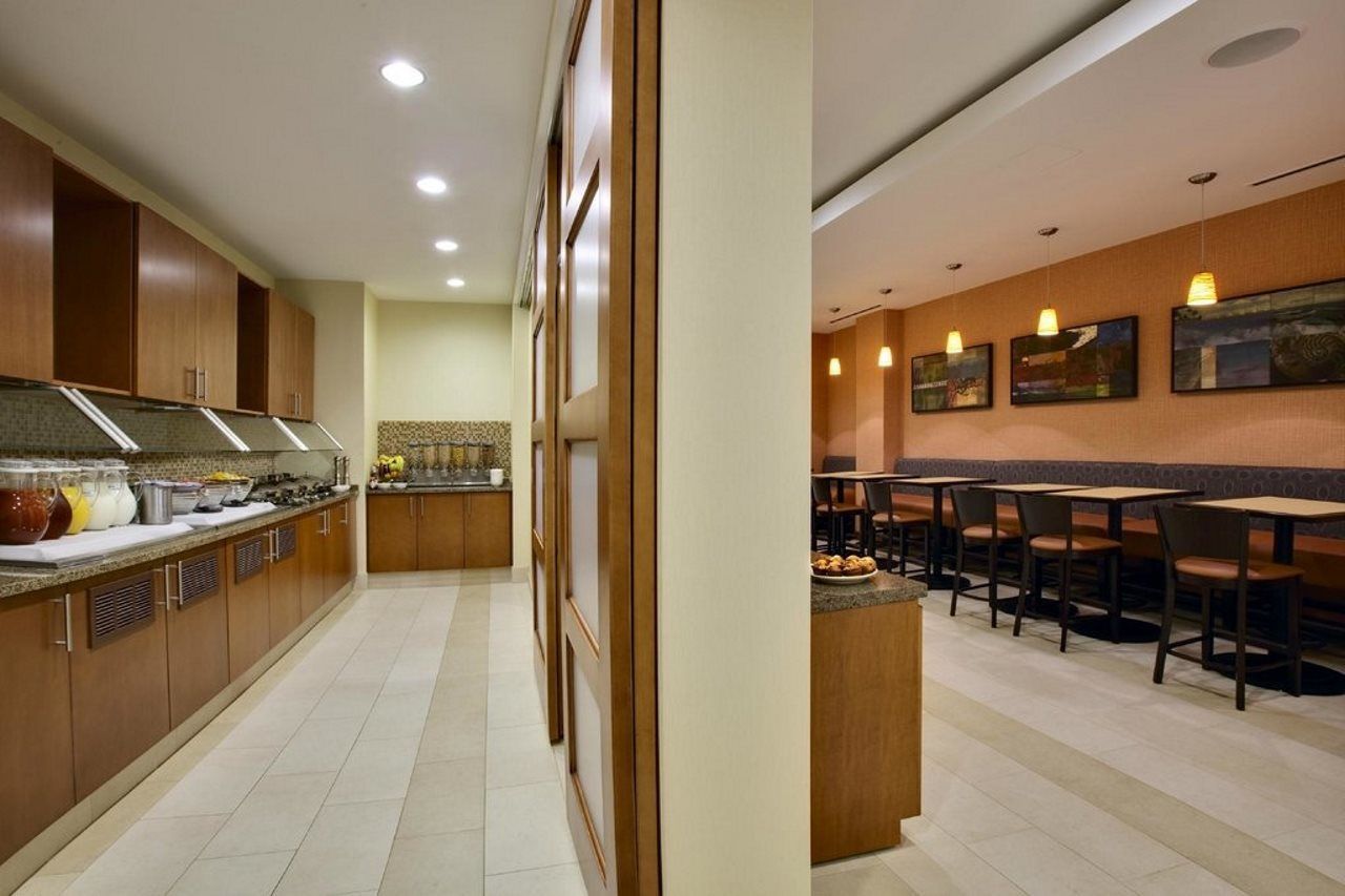 Hyatt House Fort Lauderdale Airport/Cruise Port Dania Beach Restaurant bilde